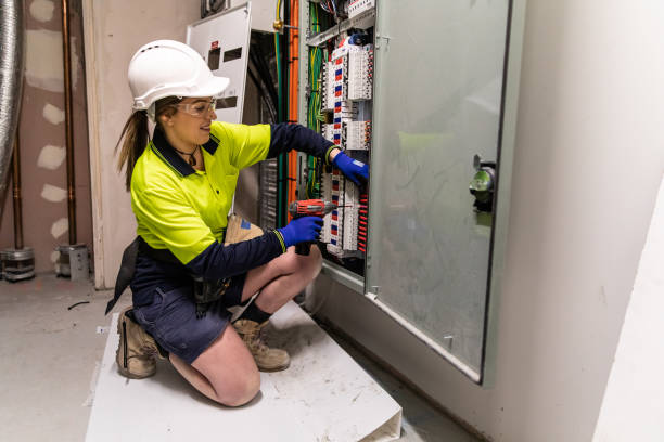 Best Electrical Outlet Repair  in Oak Hills, OR